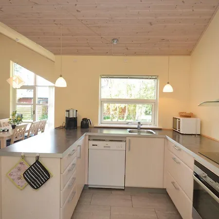 Nice Home In Idestrup With Wifi