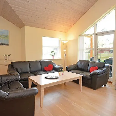 Feriehus Nice Home In Idestrup With Wifi *
