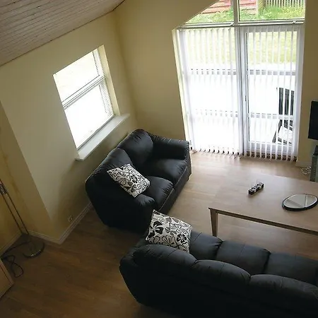 Nice Home In Idestrup With Wifi Feriehus